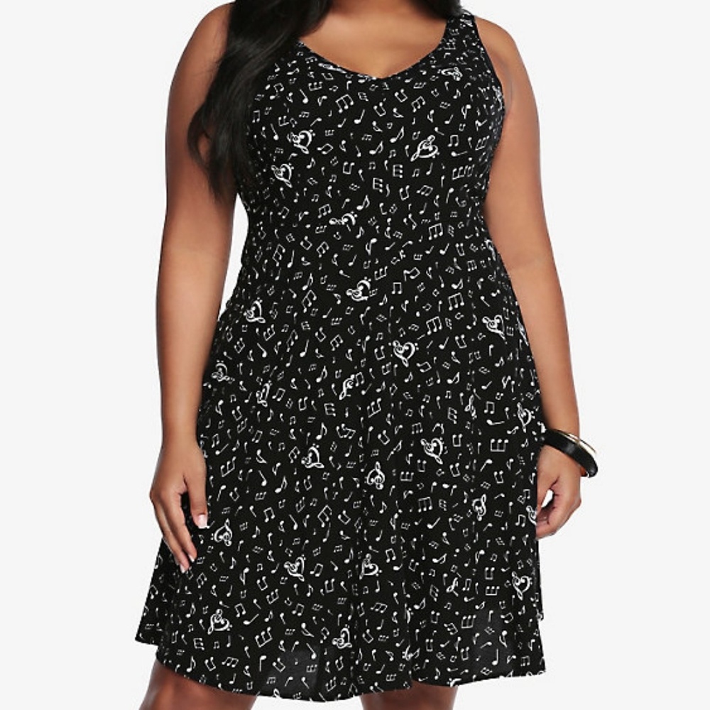 Nwt torrid musical notes dress